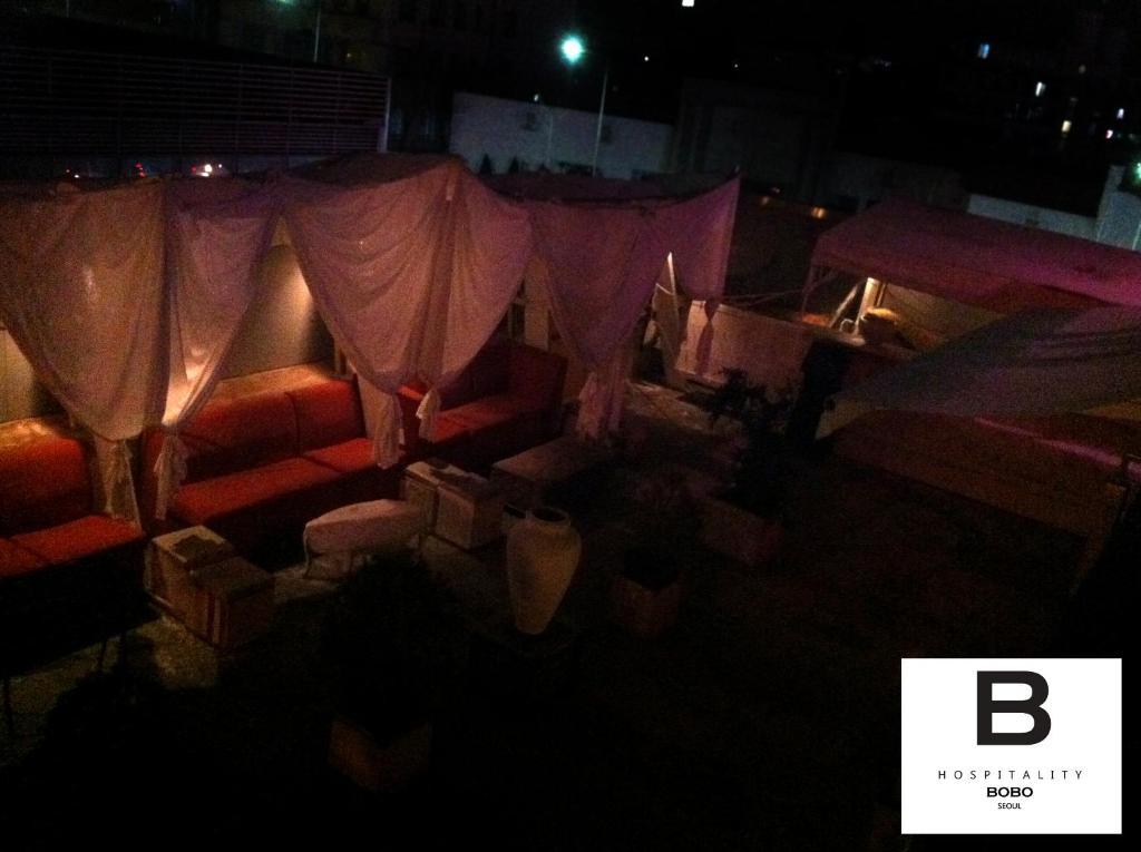 Bobo Hotel Hongdae Seoul Exterior foto